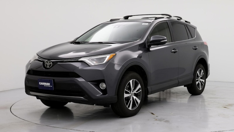 2018 Toyota RAV4 XLE 4