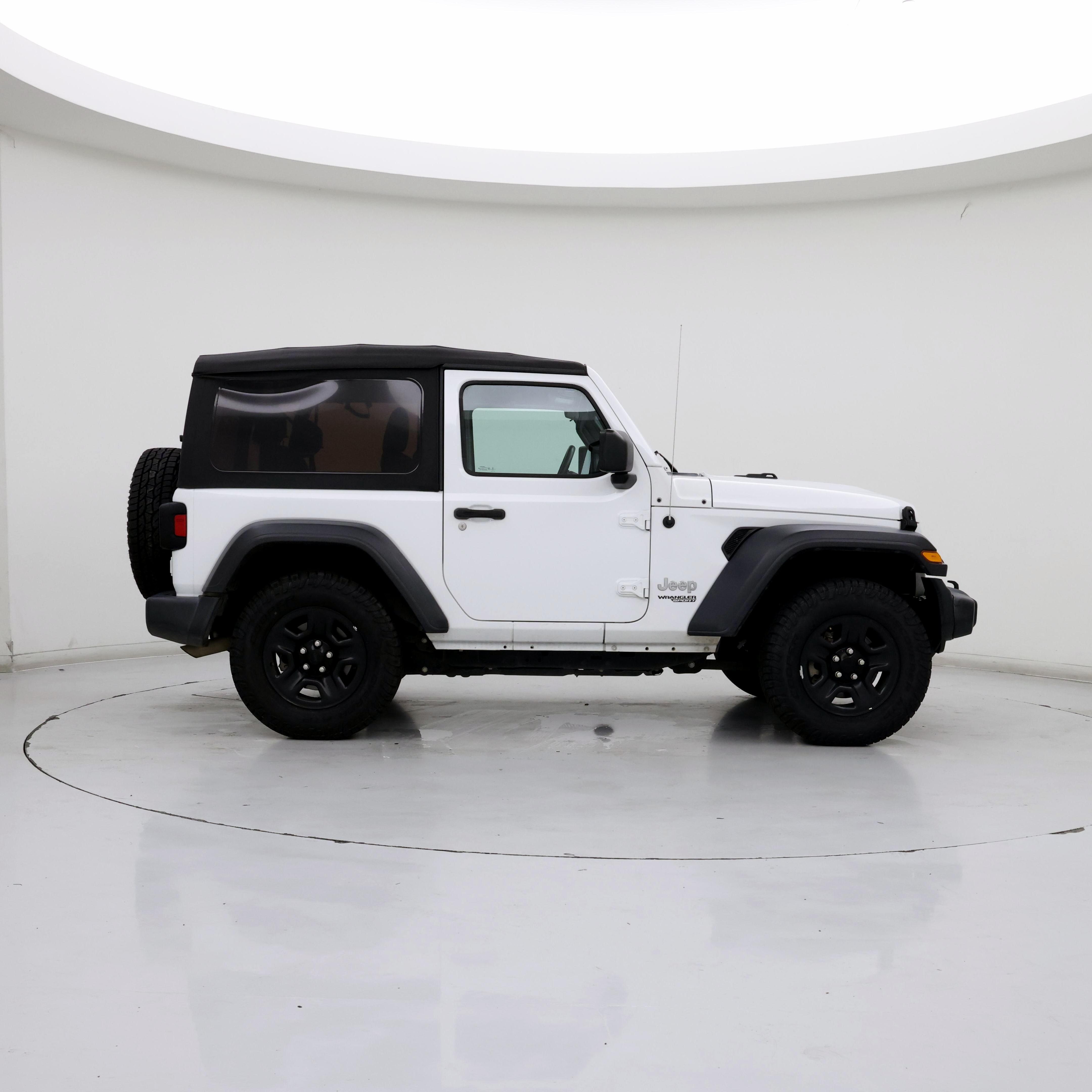 Thumbnail: 2018 Jeep Wrangler - 7
