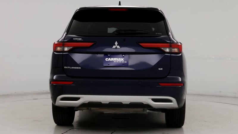 2023 Mitsubishi Outlander SE 6