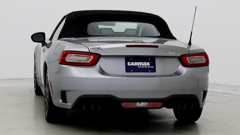 2017 Fiat 124 Spider Abarth 4