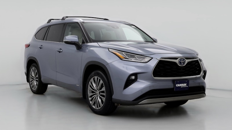 2022 Toyota Highlander Platinum Hero Image