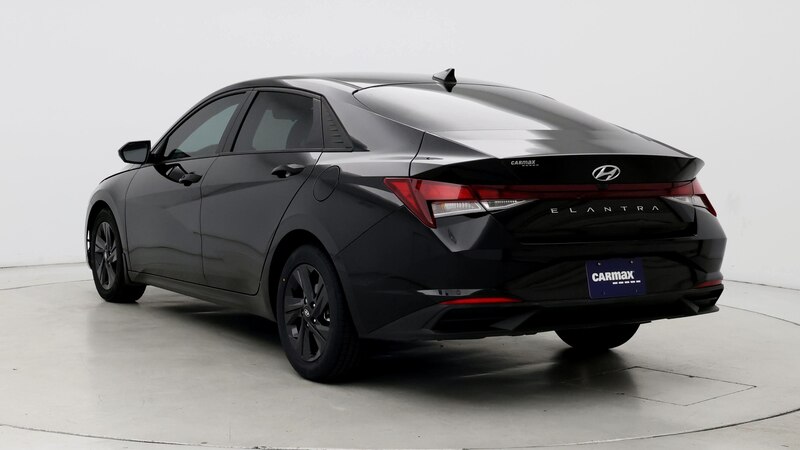 2022 Hyundai Elantra SEL 2