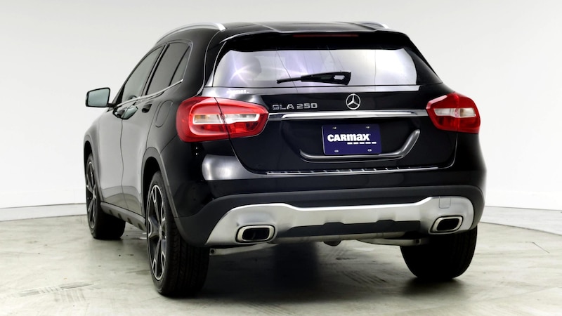 2019 Mercedes-Benz GLA 250 6