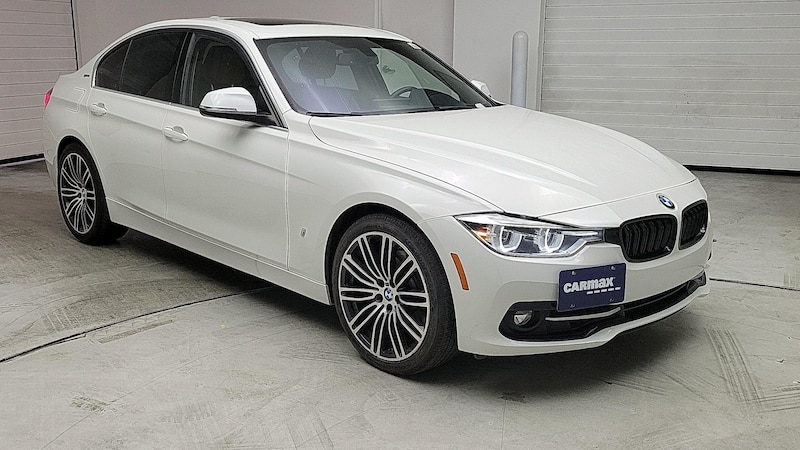 2018 BMW 3 Series 330e iPerformance Hero Image