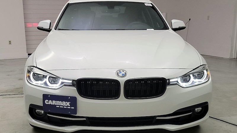 2018 BMW 3 Series 330e iPerformance 2