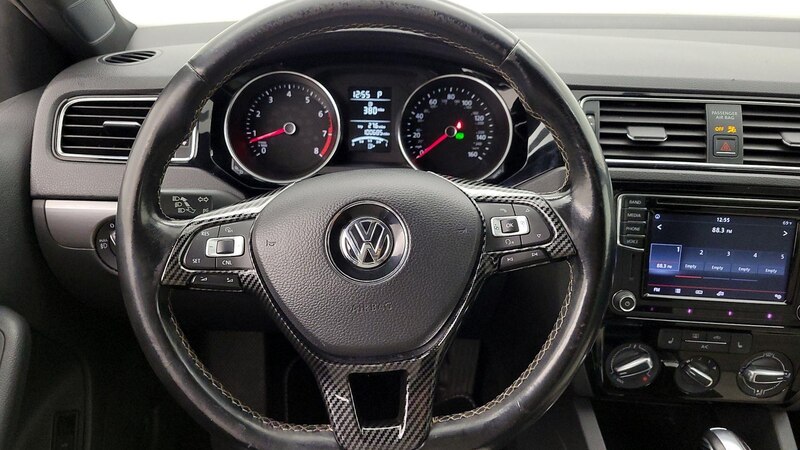 2016 Volkswagen Jetta Sport 10