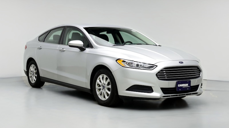 2016 Ford Fusion S Hero Image