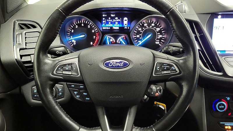 2018 Ford Escape SEL 10