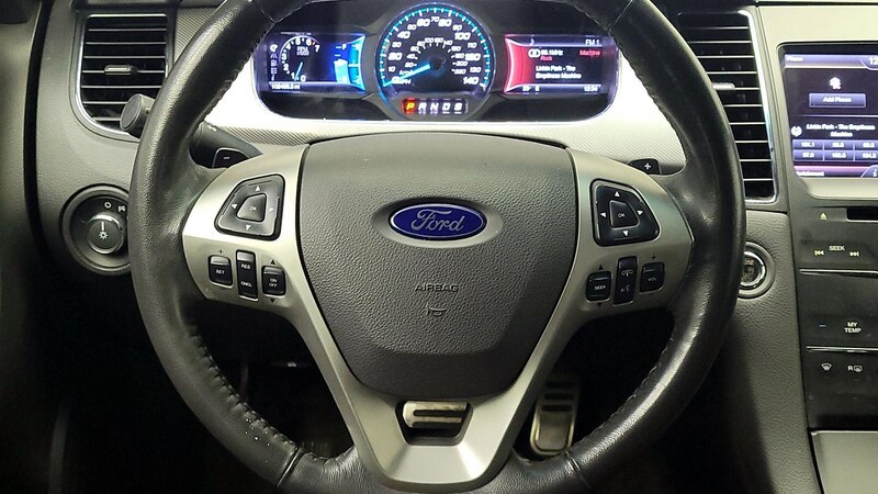 2013 Ford Taurus SHO 10