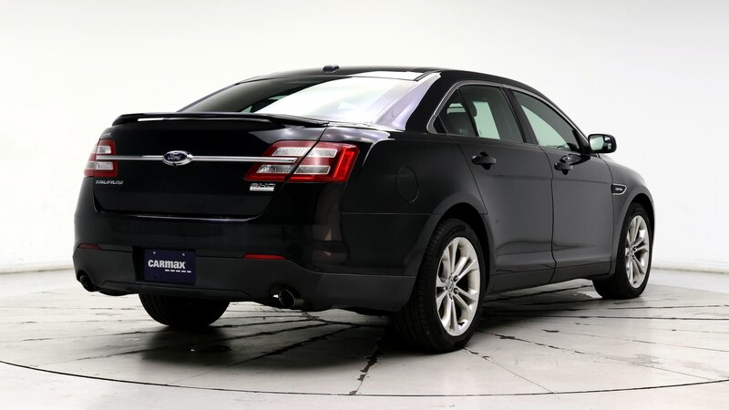 2013 Ford Taurus SHO 8