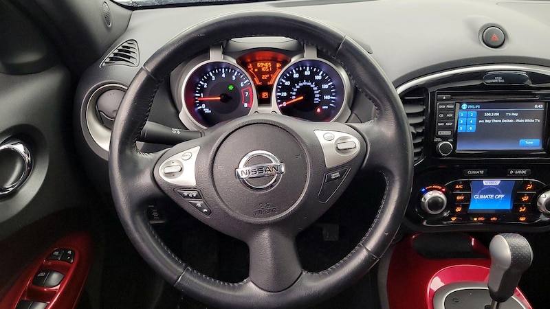 2015 Nissan Juke SV 10