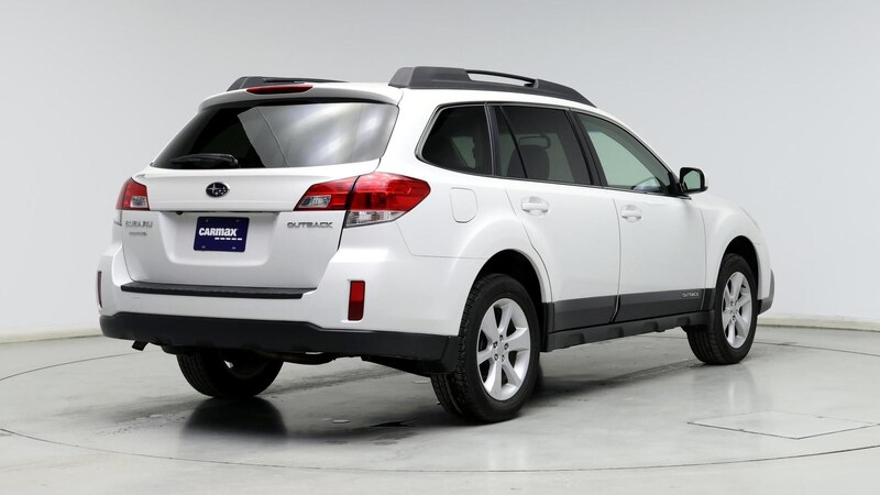 2013 Subaru Outback Premium 8