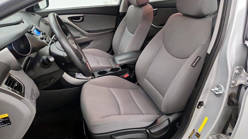 2013 Hyundai Elantra GLS 11