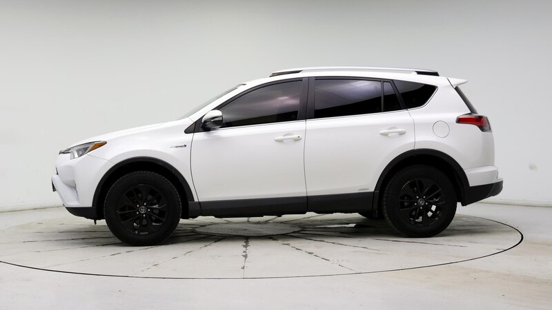 2017 Toyota RAV4 XLE 3