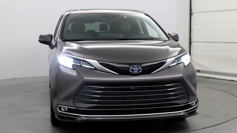 2021 Toyota Sienna Limited 5