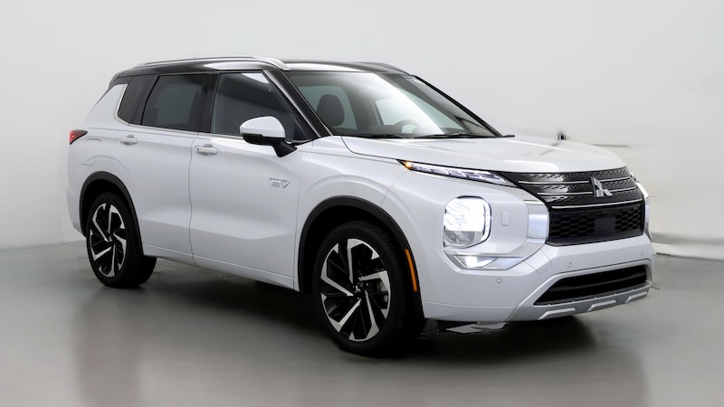 2023 Mitsubishi Outlander SEL Hero Image