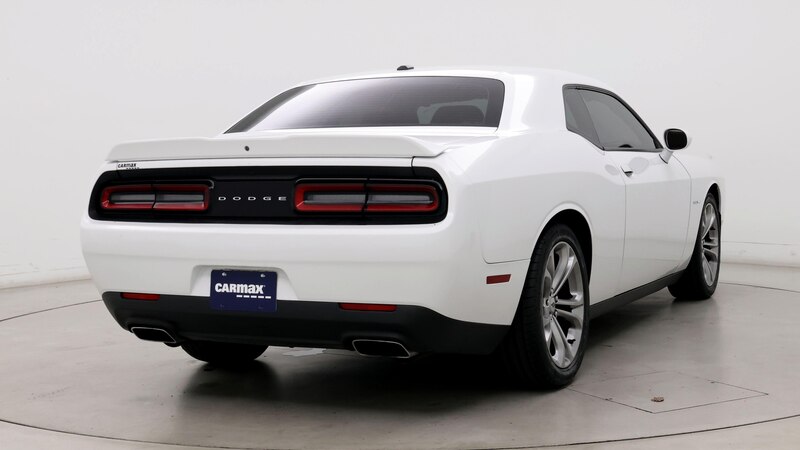 2021 Dodge Challenger R/T 8