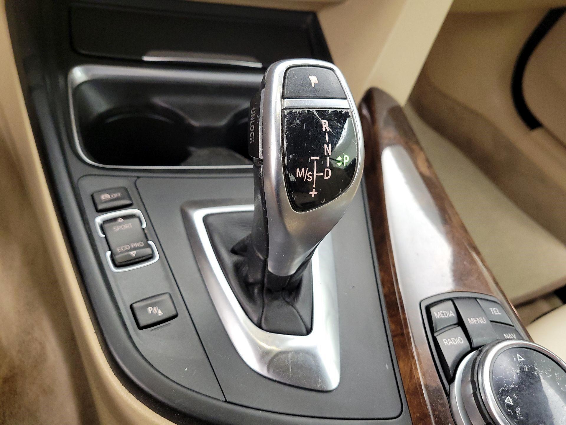 Thumbnail: 2014 BMW 4 Series - 16