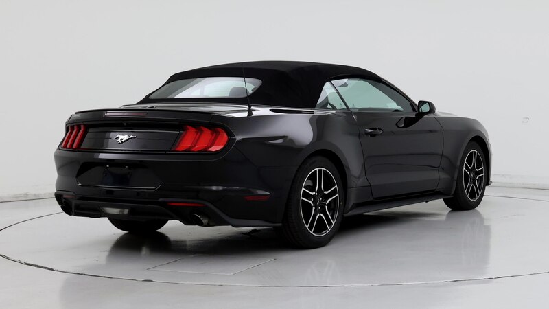 2022 Ford Mustang  8