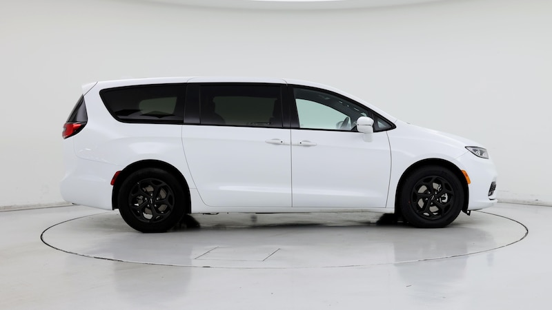 2022 Chrysler Pacifica Hybrid Touring L 7