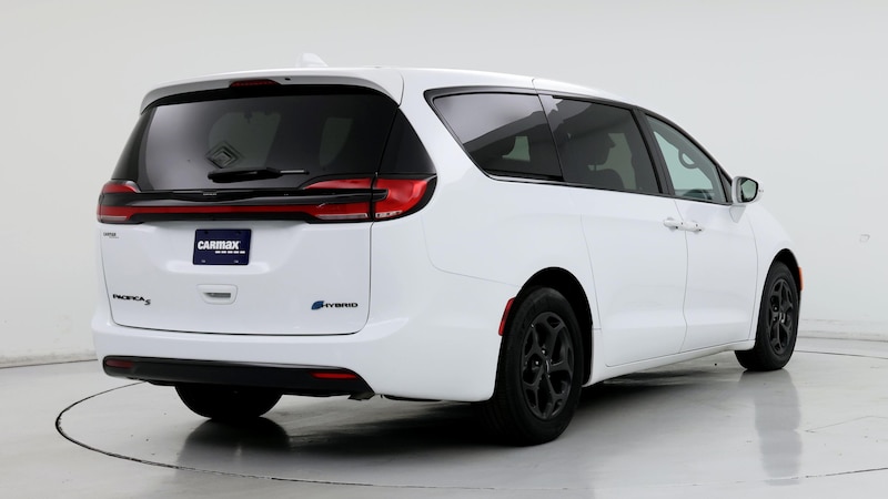 2022 Chrysler Pacifica Hybrid Touring L 8