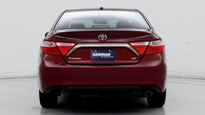 2016 Toyota Camry SE 6