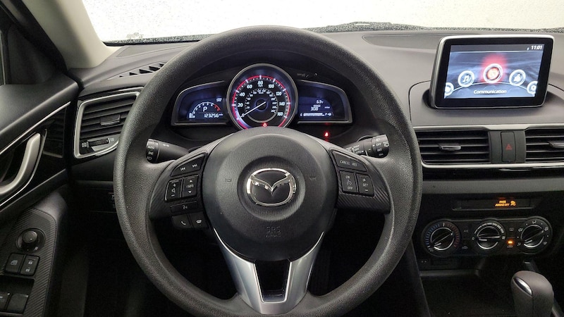 2016 Mazda Mazda3 i Sport 10