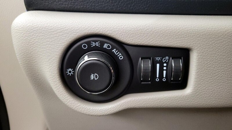 2021 Chrysler Pacifica Hybrid Touring L 13