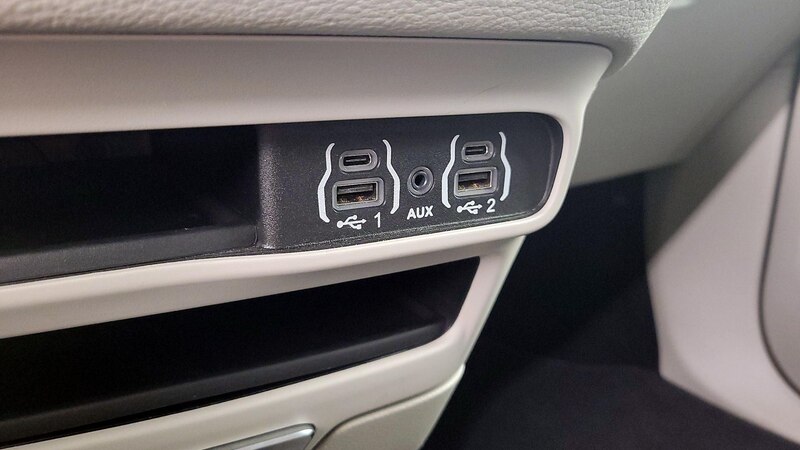 2021 Chrysler Pacifica Hybrid Touring L 19