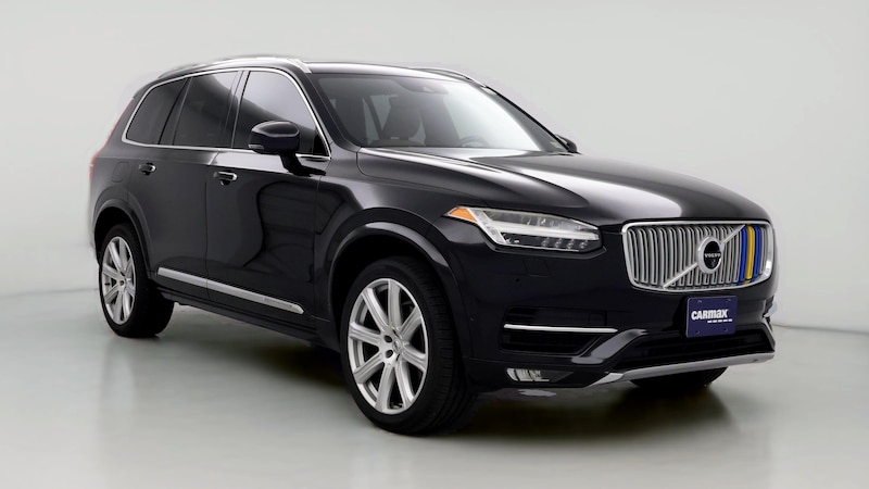 2016 Volvo XC90 T6 First Edition Hero Image