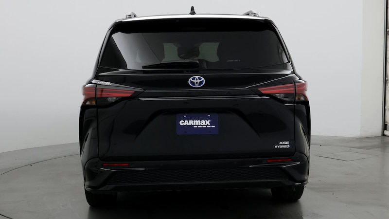 2023 Toyota Sienna XSE 6