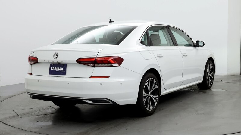 2020 Volkswagen Passat SEL 8