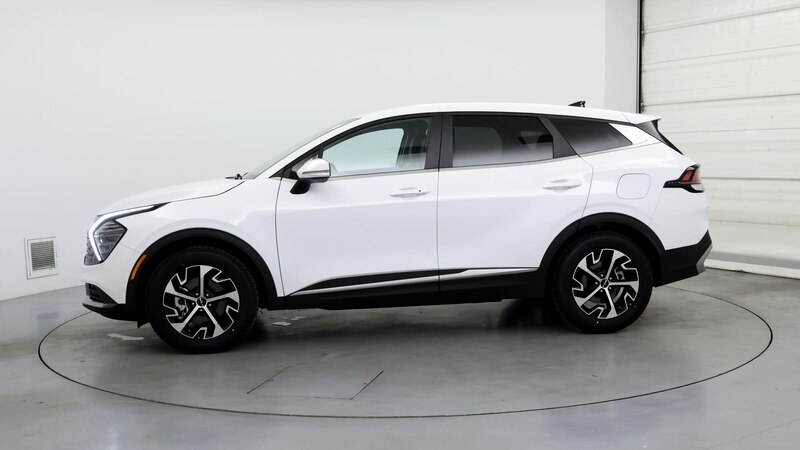 2024 Kia Sportage EX 3