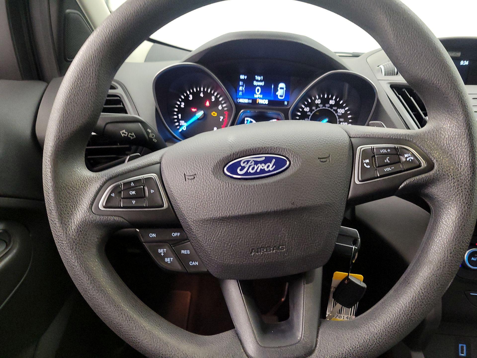 Thumbnail: 2017 Ford Escape - 10