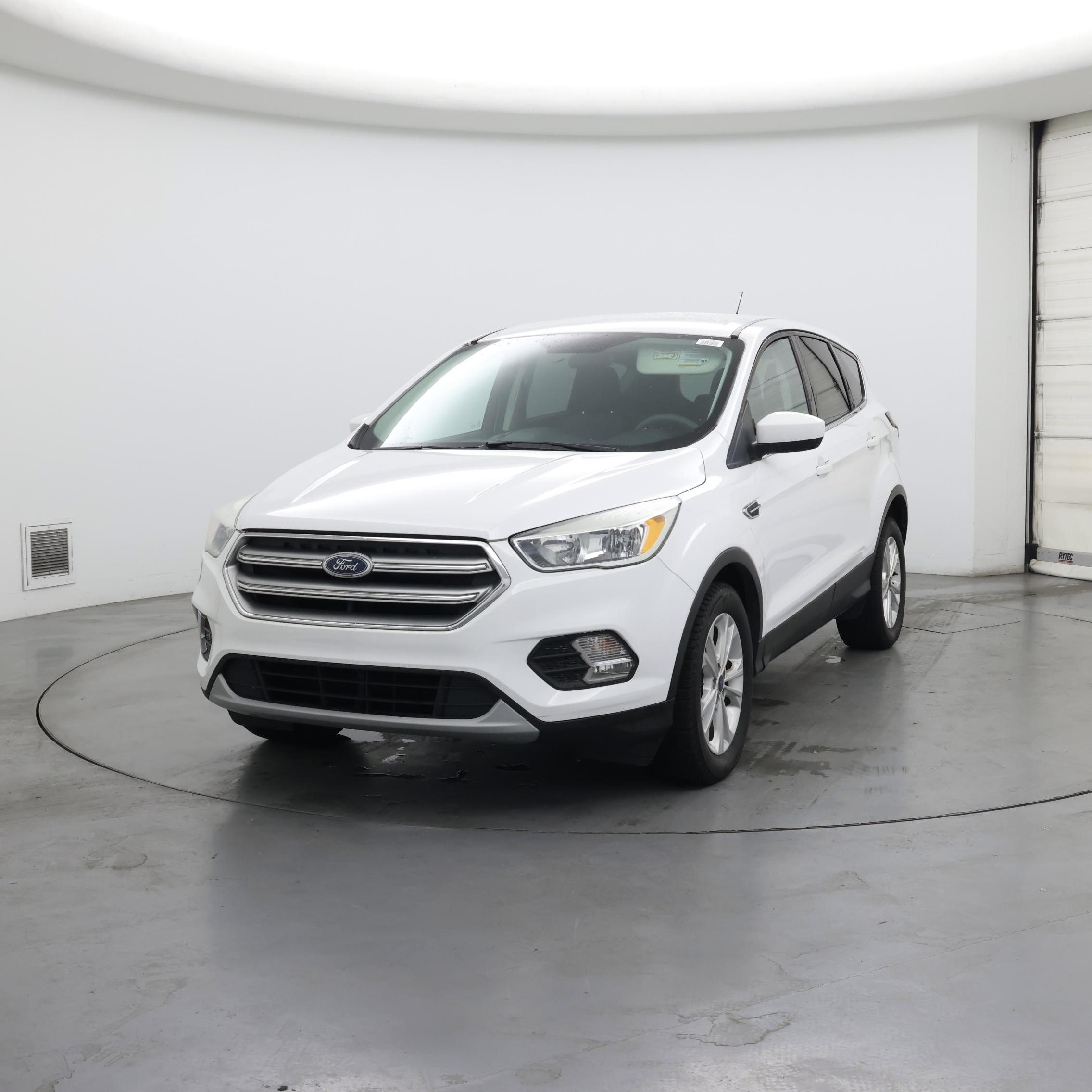Thumbnail: 2017 Ford Escape - 4