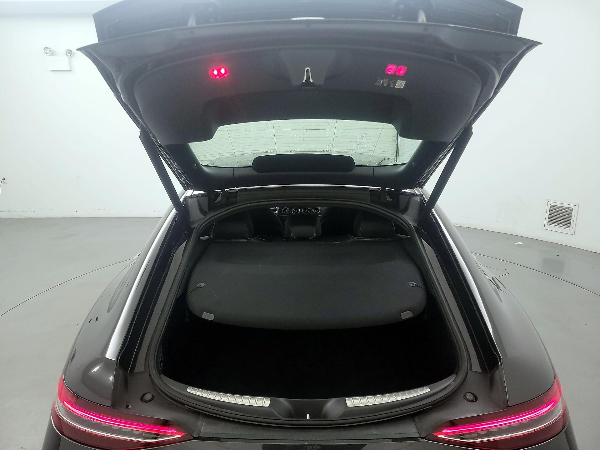 Thumbnail: 2022 Mercedes-Benz AMG GT - 16