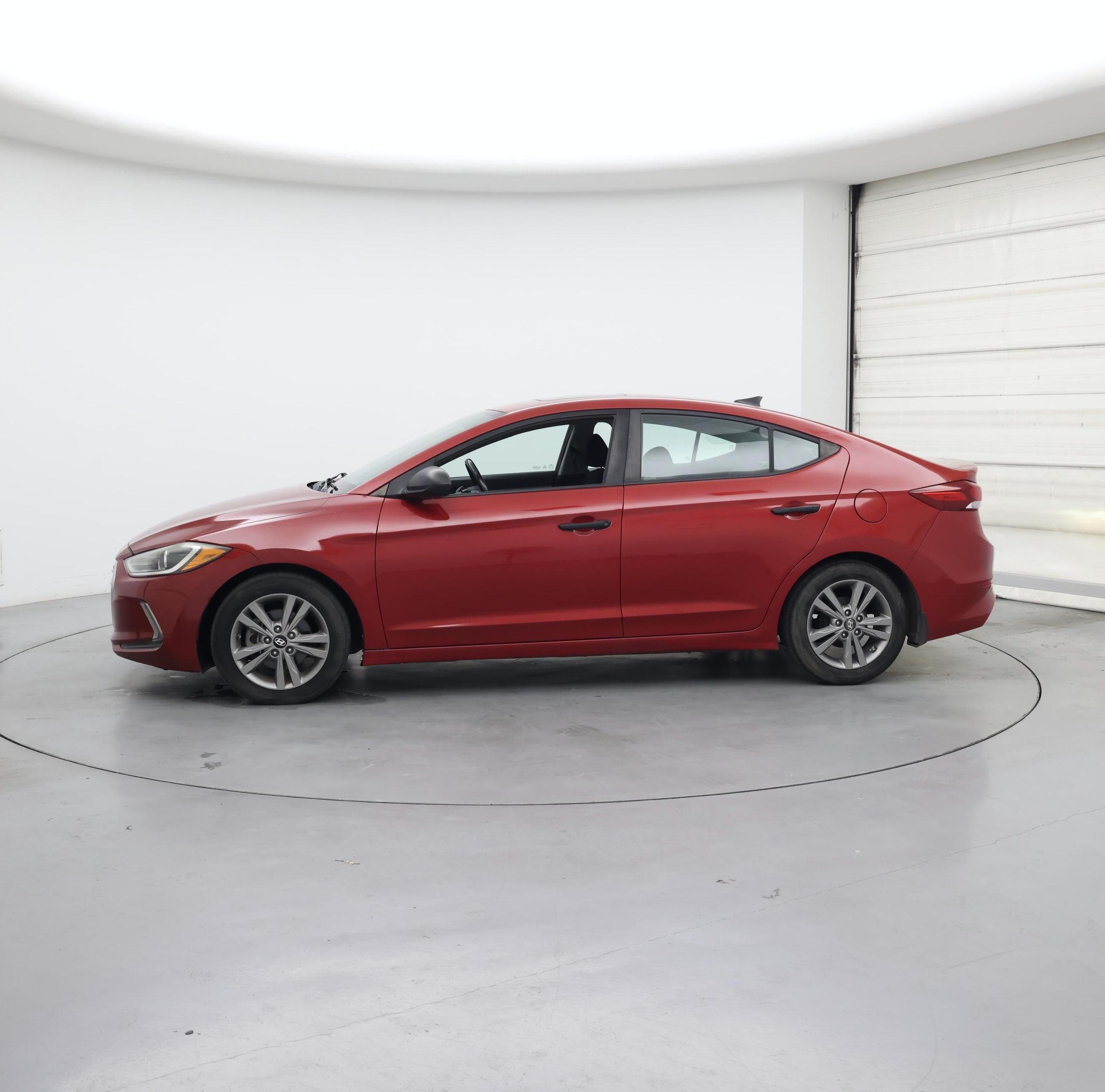 Thumbnail: 2017 Hyundai Elantra - 3