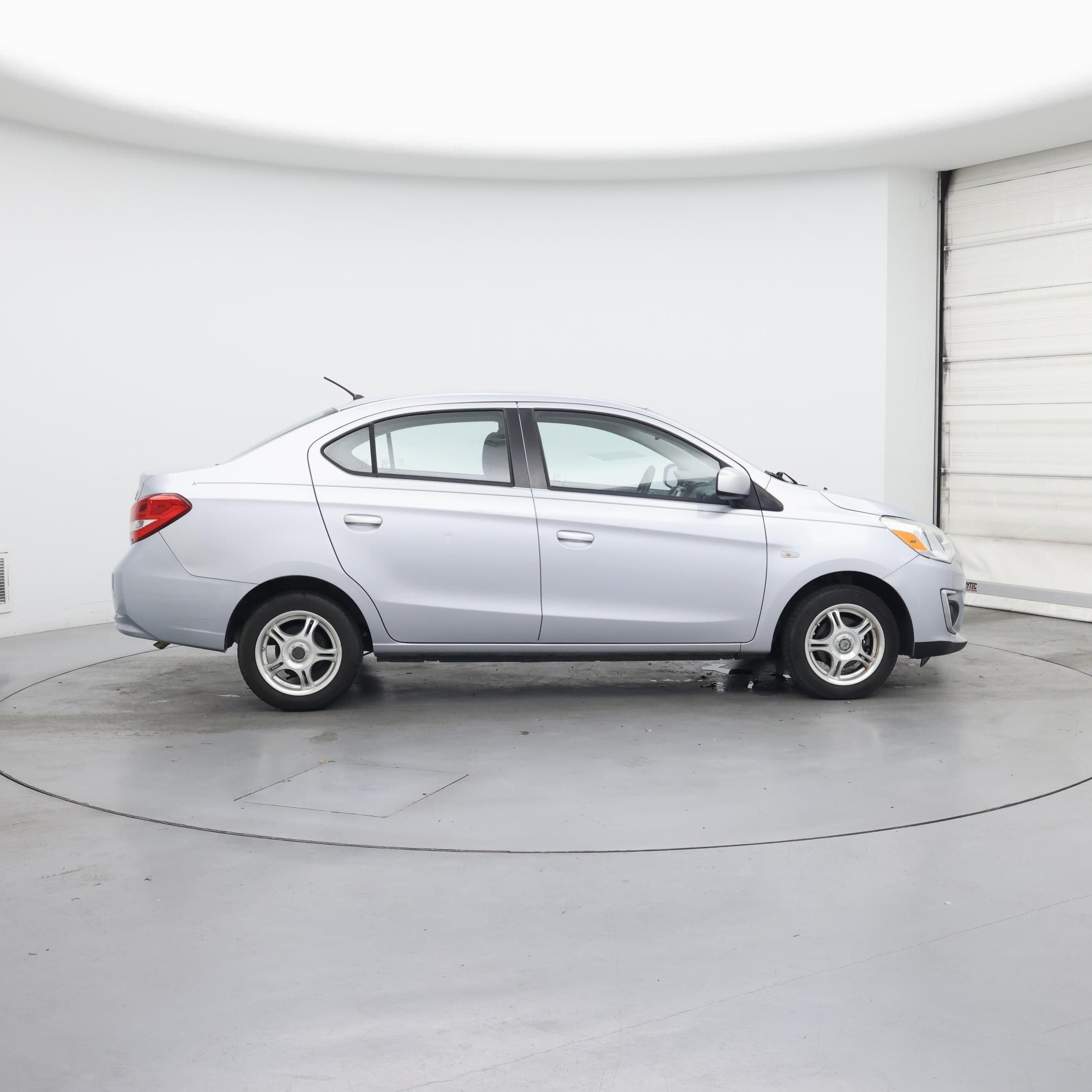 Thumbnail: 2018 Mitsubishi Mirage G4 - 7