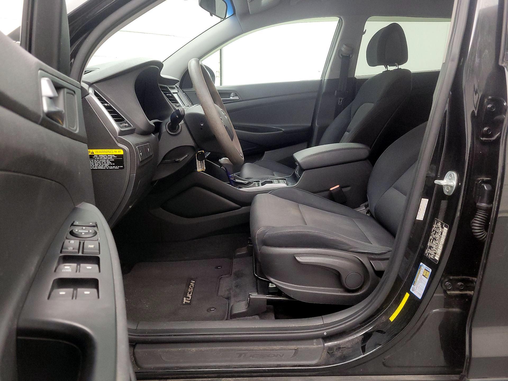 Thumbnail: 2017 Hyundai Tucson - 11