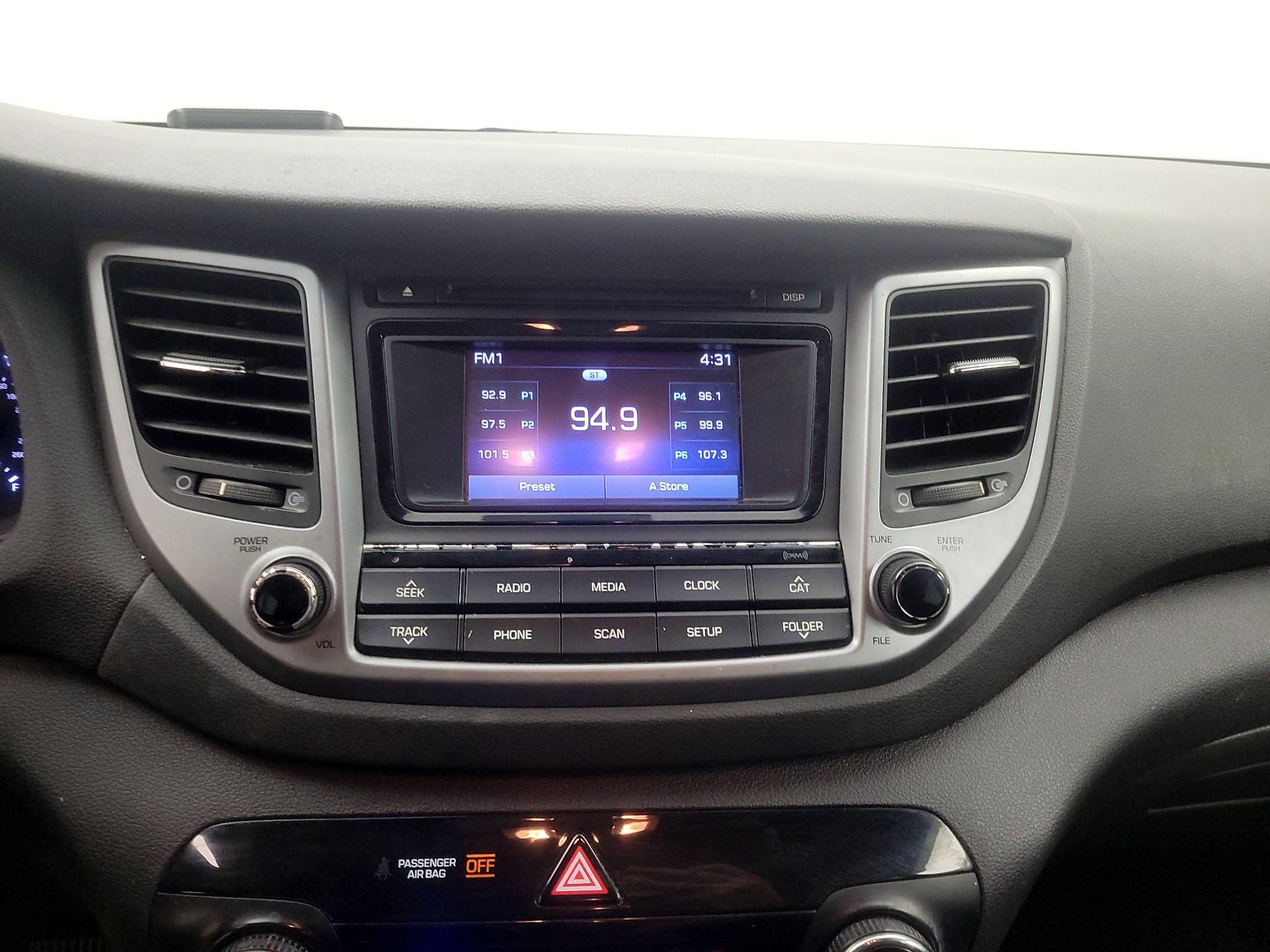 Thumbnail: 2017 Hyundai Tucson - 13