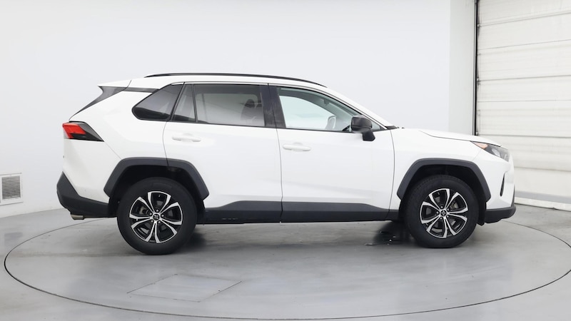 2020 Toyota RAV4 LE 7