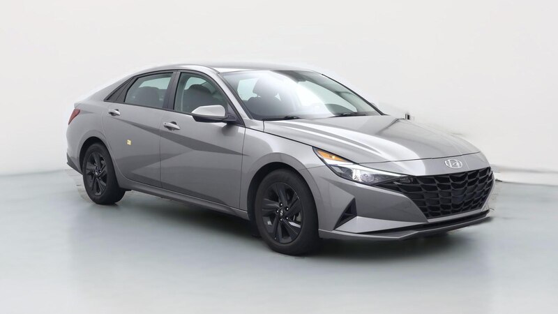 2022 Hyundai Elantra SEL Hero Image