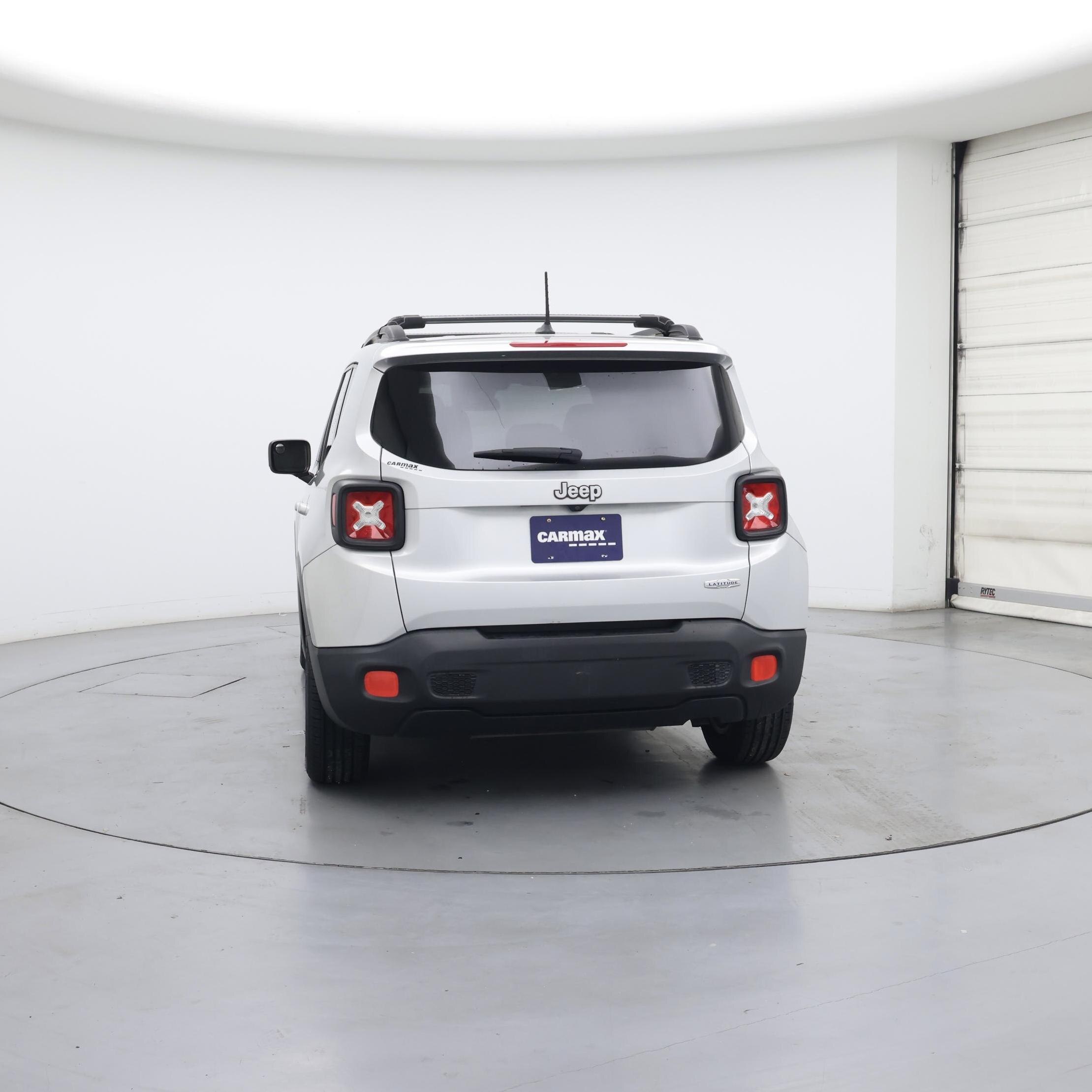 Thumbnail: 2015 Jeep Renegade - 6