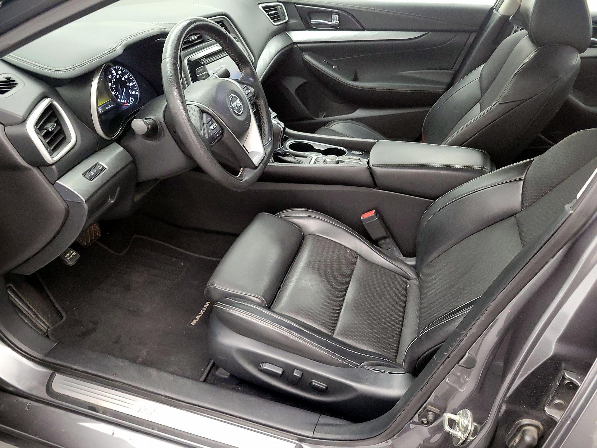 Thumbnail: 2016 Nissan Maxima - 11