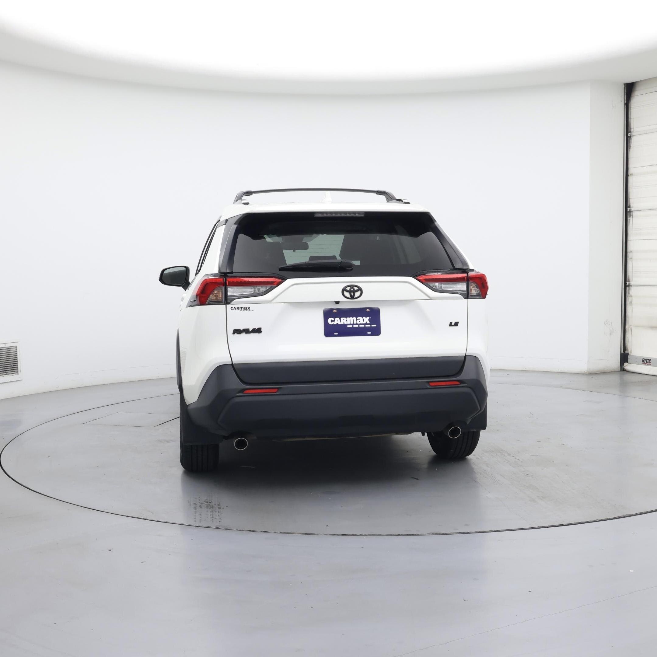 Thumbnail: 2019 Toyota RAV4 - 6