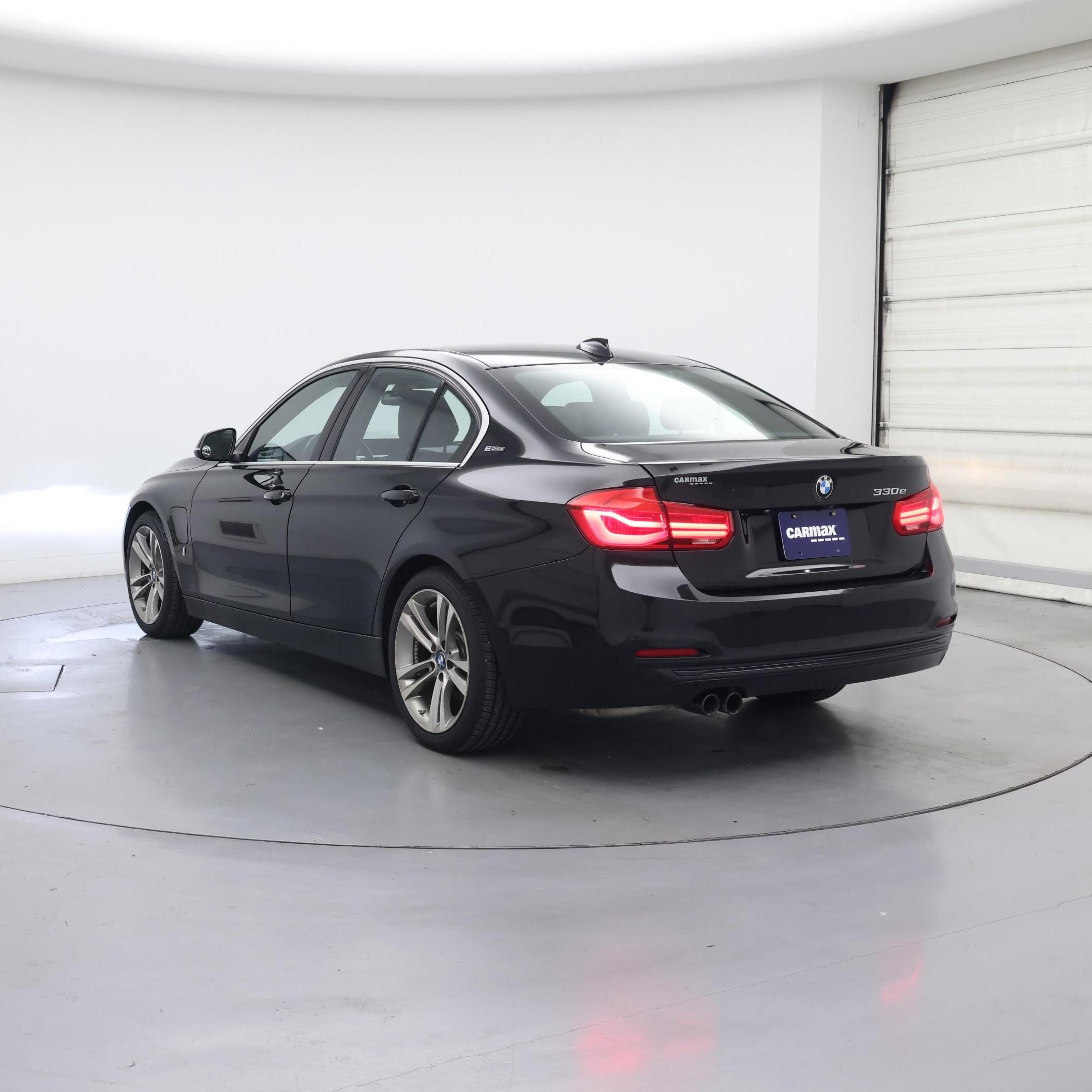 Thumbnail: 2018 BMW 3 Series - 2