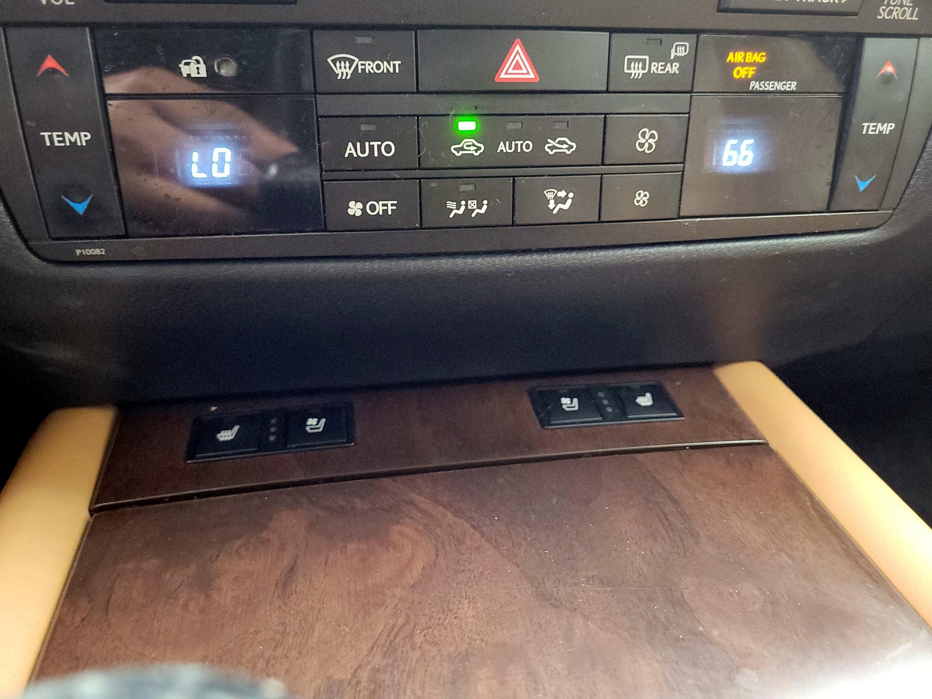 Thumbnail: 2013 Lexus GS - 16