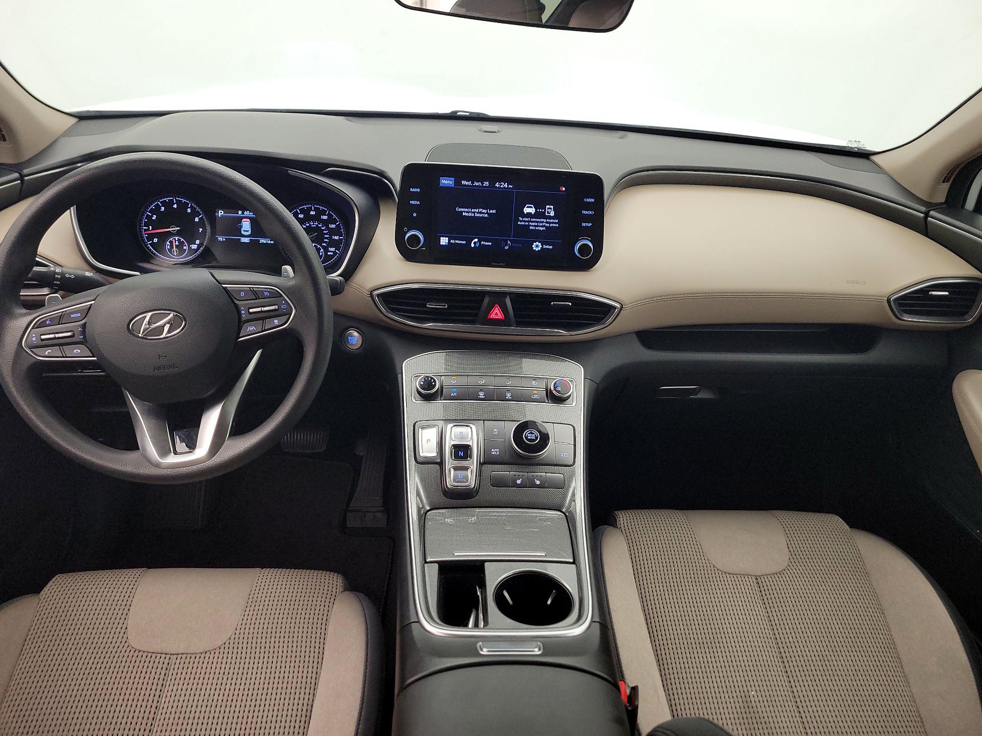 Thumbnail: 2022 Hyundai Santa Fe - 9