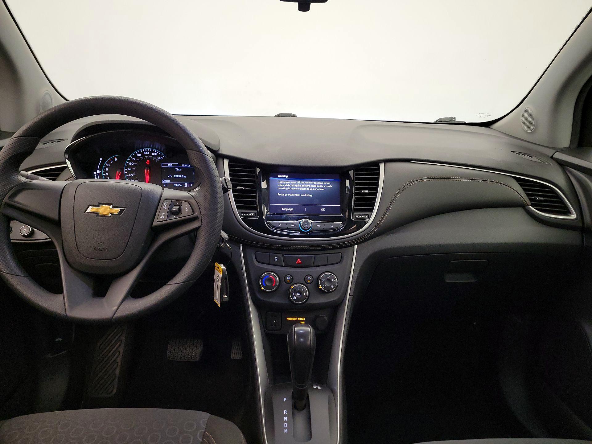 Thumbnail: 2020 Chevrolet Trax - 9