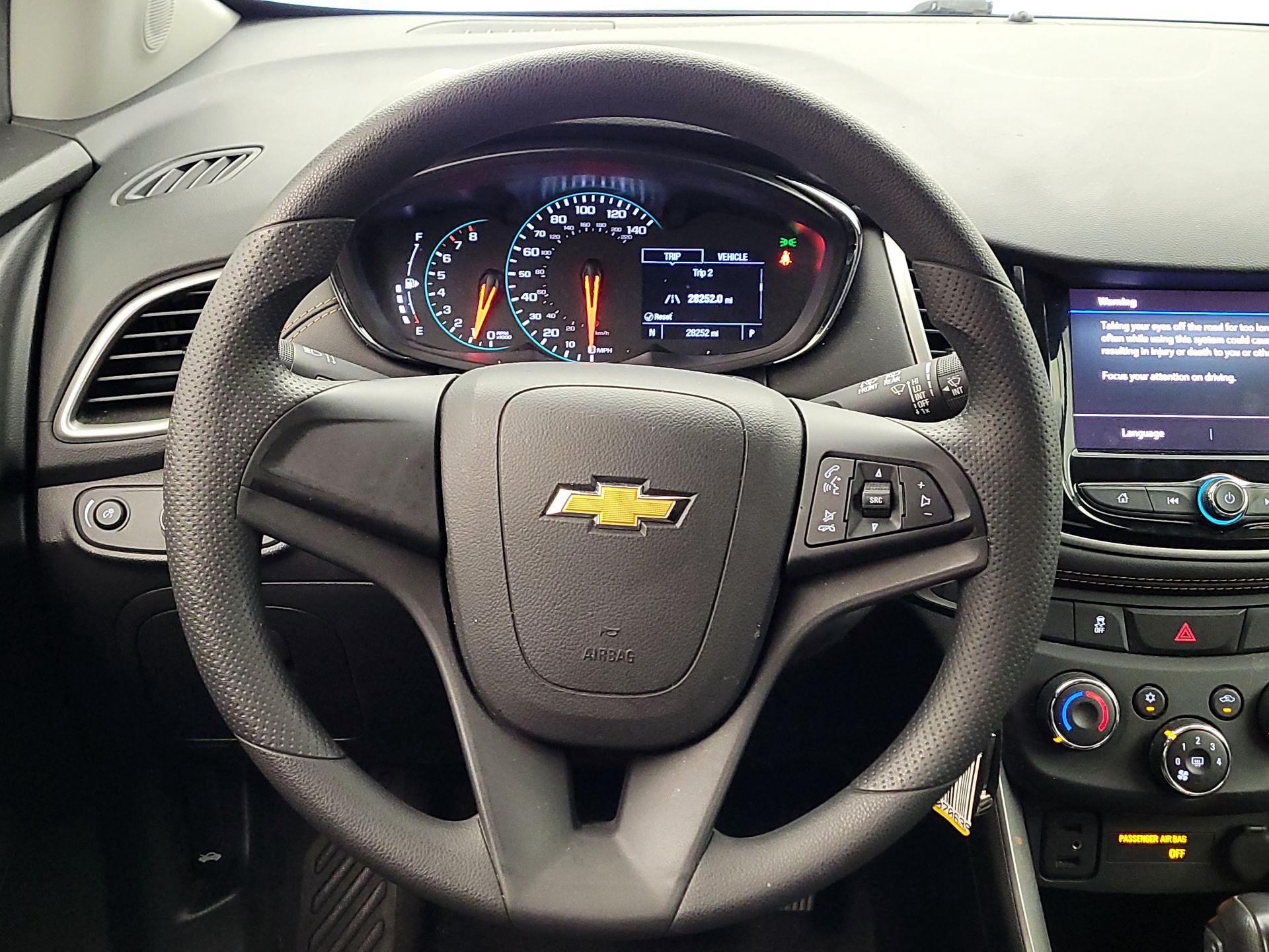 Thumbnail: 2020 Chevrolet Trax - 10